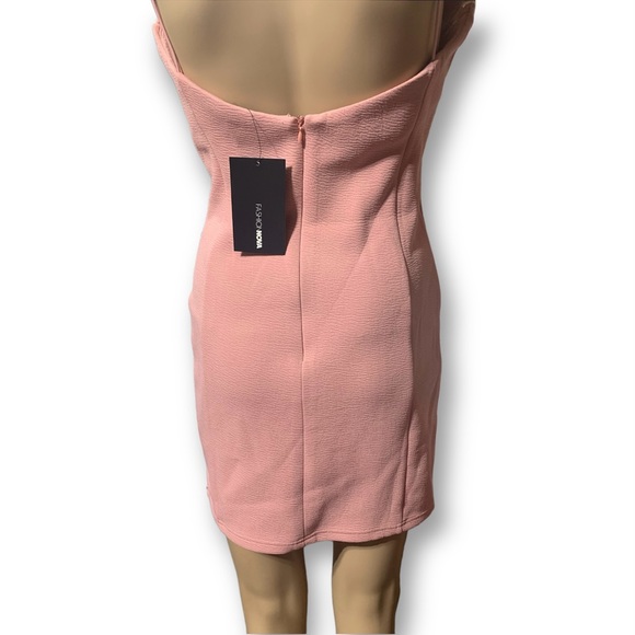 Fashion Nova spaghetti, strap coral stretchy fitted dress - Picture 3 of 10